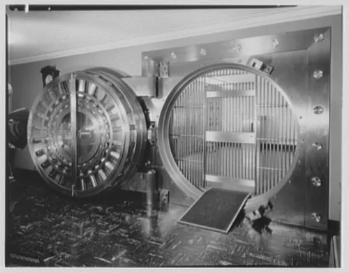 First Suffolk National Bank, Huntington, Long Island